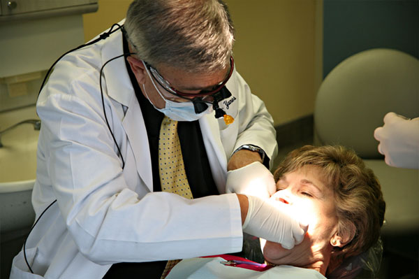 Dentist for Tooth Fillings in Easton